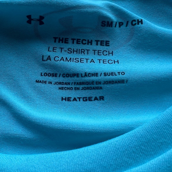 Bundle of Men’s Under Armour Shirts - Picture 13 of 14